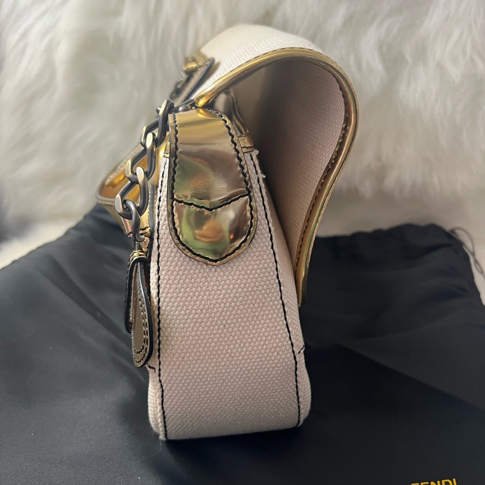 Fendi White Canvas B. Bag Golden💛 - Picture 4 of 15